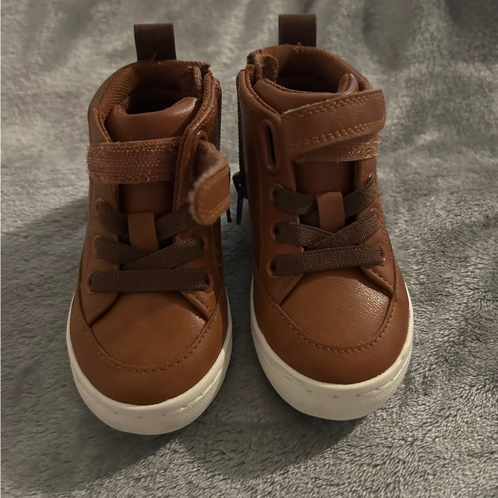 Cat & Jack Brown Kids Sneakers